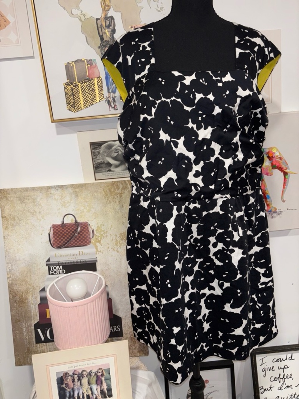 Donna Ricco Black and White Floral Mini Dress with Yellow Accents